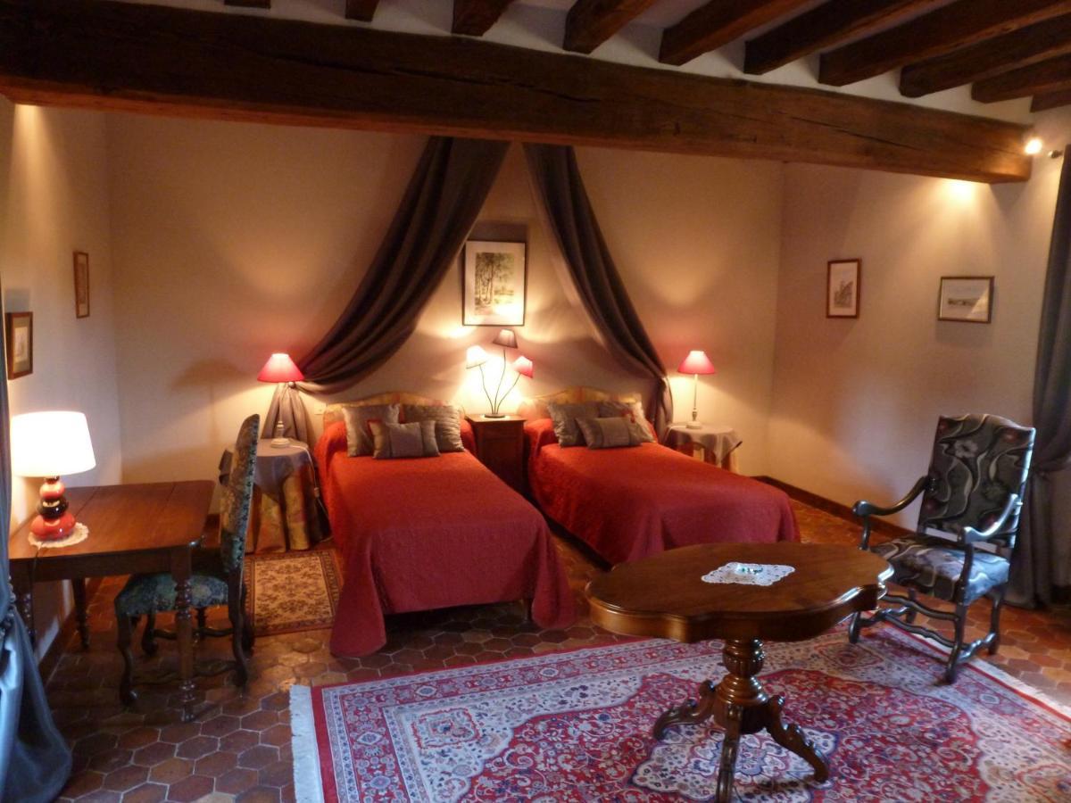 Château De Ribourdin Couette-café *